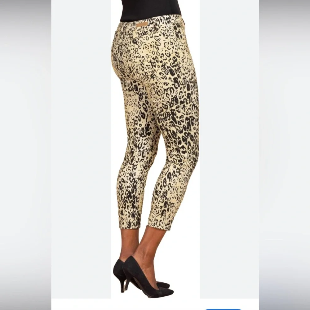 NEW ROYALTY For Me Women's Mid Rise Cheetah Print Ankle JeanPants | 4